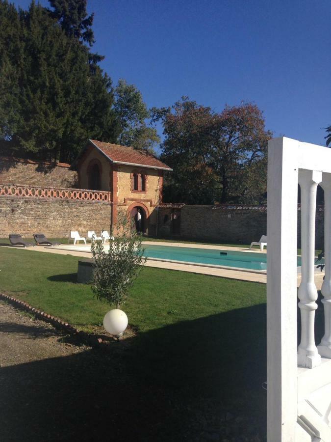 Le Manoir De Benedicte B&B Cahan Eksteriør bilde