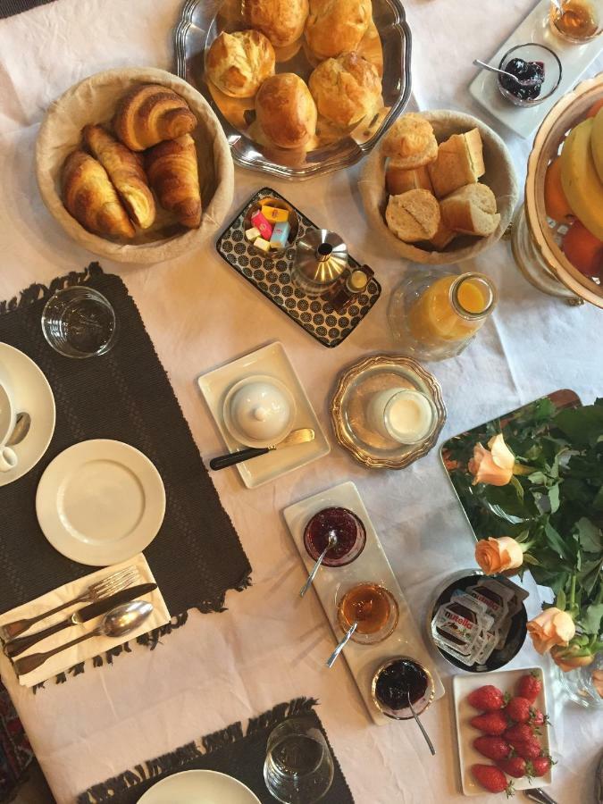 Le Manoir De Benedicte B&B Cahan Eksteriør bilde