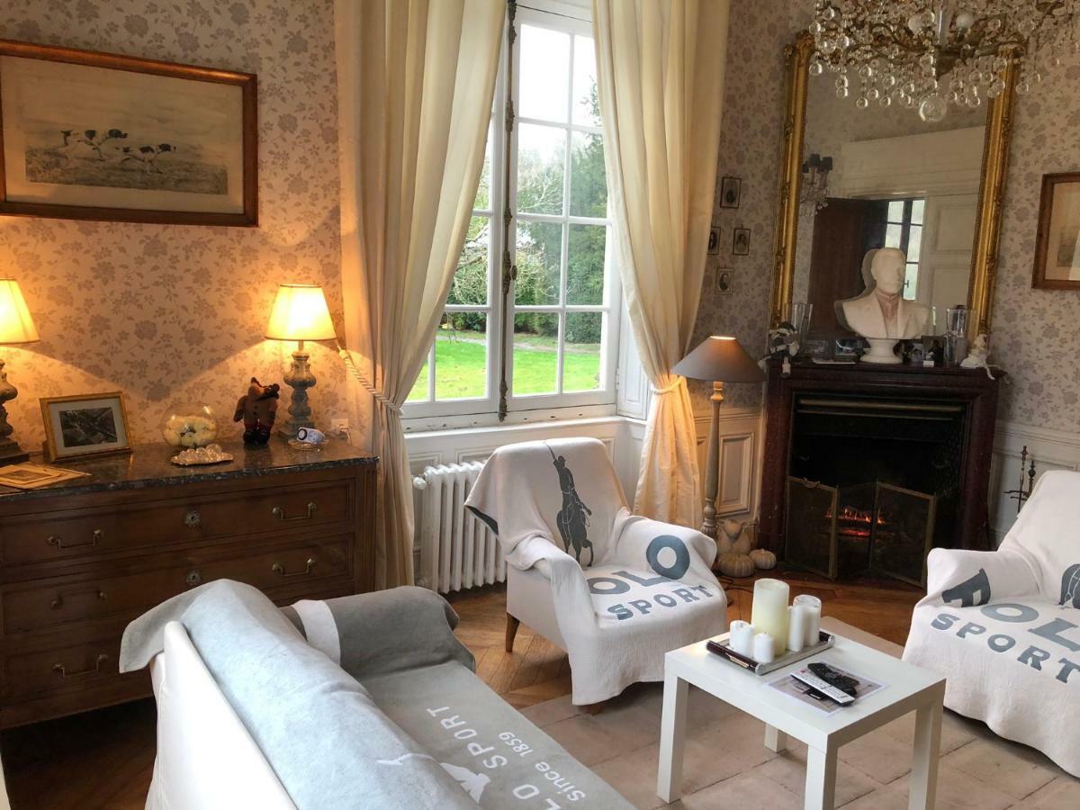 Le Manoir De Benedicte B&B Cahan Eksteriør bilde